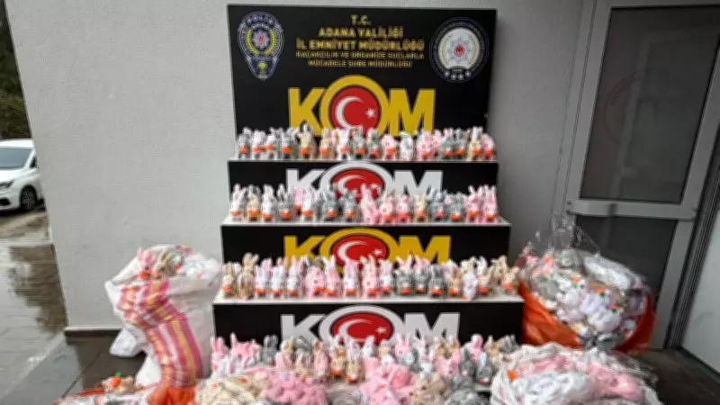 Adana'da Otobüs Bagajından 1.515 Kaçak Pelüş Oyuncak Ele Geçirildi