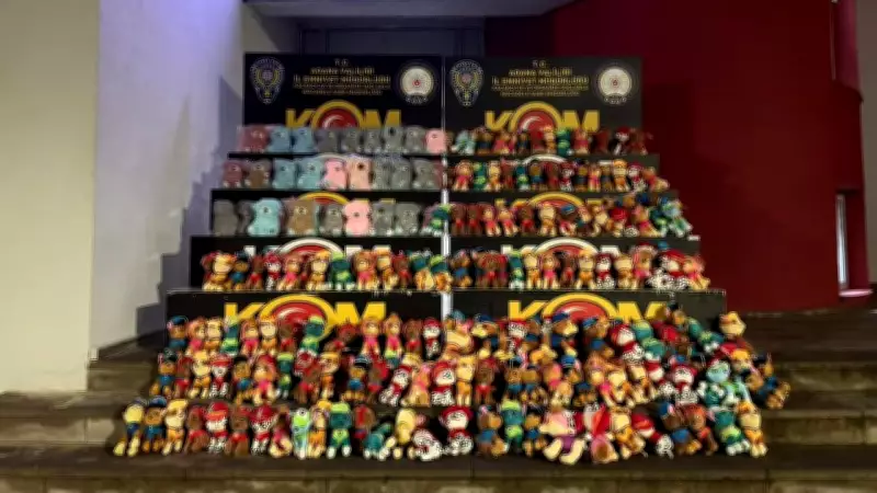 Adana'da Sağlığa Zararlı 1.515 Kaçak Pelüş Oyuncak Ele Geçirildi, 2 Şüpheli Gözaltında