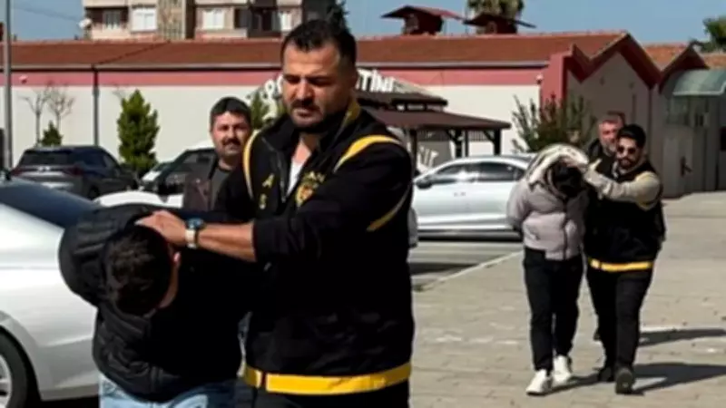 Adana'da Trafik Kavgası: 18 Yaşındaki Genç Bıçaklanarak Hayatını Kaybetti