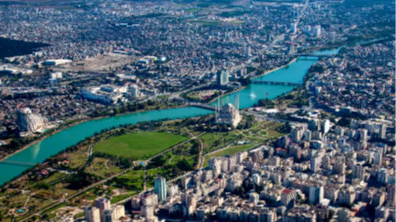 Adana'nın Meşhur Lezzetleri ve Gezilecek Yerleri: Kapsamlı Seyahat Rehberi