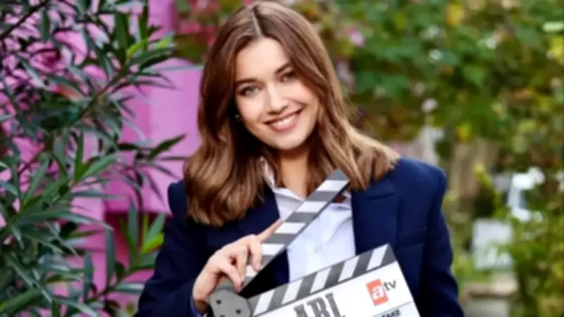 Afra Saraçoğlu A.B.İ. Dizisini Anlattı: 'Her Bölümde Tür Değişiyor'