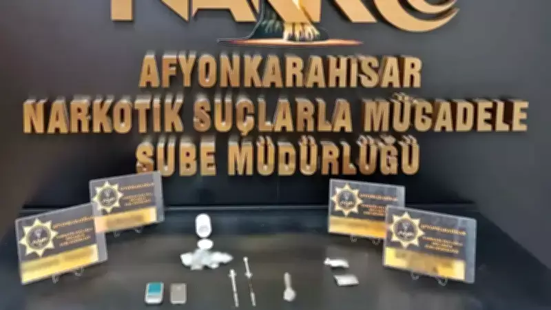 Afyonkarahisar'da Uyuşturucu Operasyonu: 8 Gözaltı, 3 Tutuklama