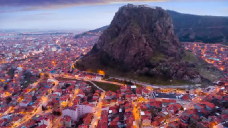 Afyonkarahisar'ın Meşhur Lezzetleri ve Gezilecek Yerleri