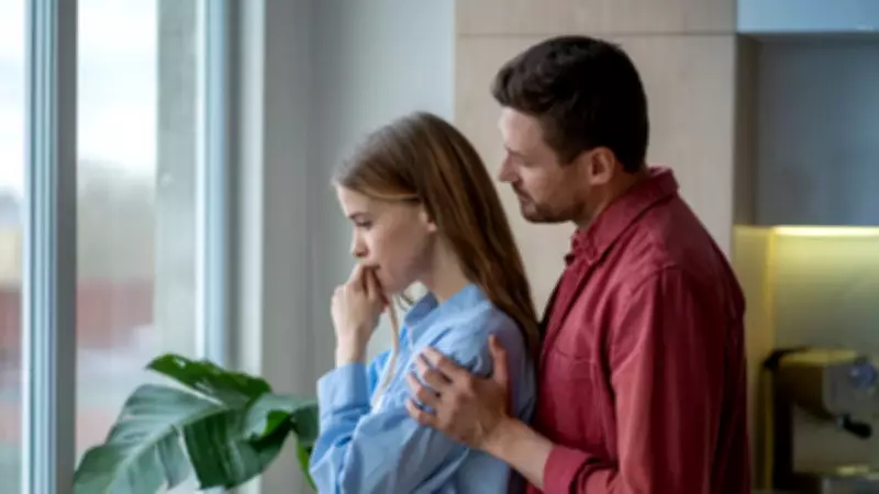 Aşkın Bedeli Kendinden Vazgeçmek Değil: İlişkide Çileye Dönüşen Emeğin Gizli İşaretleri