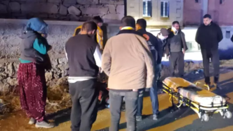 Aksaray'da Tarım İşçilerini Taşıyan Minibüs Kazası: 2'si Ağır 14 Yaralı