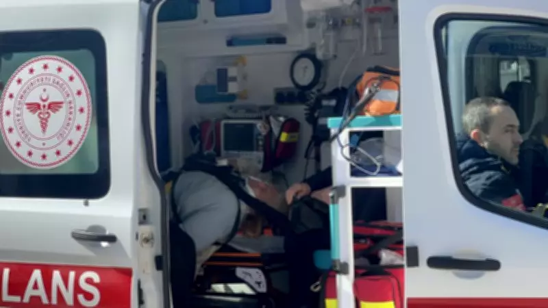 Çanakkale'de Özel Halk Otobüsü Fren Yaptı: 8 Kişi Yaralandı