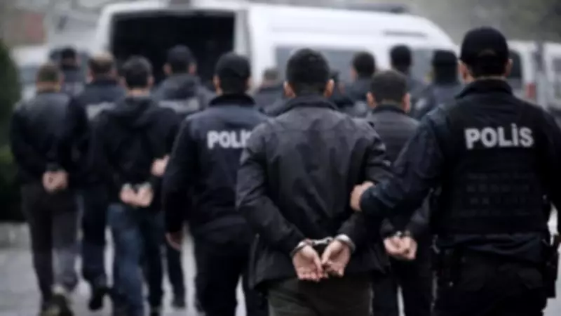 Ankara Merkezli 9 İlde 'Sazan Sarmalı' Operasyonu: 13 Milyon TL Dolandırıcılık