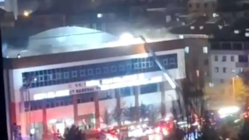 Ankara'da Sosyal Tesiste Sauna Yangını: İtfaiye Müdahalesiyle Kontrol Altına Alındı