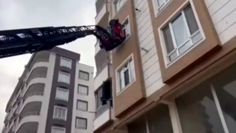 Şanlıurfa'da İstinat Duvarı Çökünce 5 Katlı Bina Tahliye Edildi: 15 Kişi Etkilendi