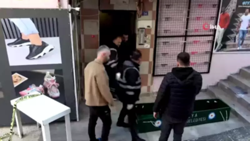 Antalya'da Alacak Verecek Tartışması Kanlı Bitti: Bir Kişi Hayatını Kaybetti