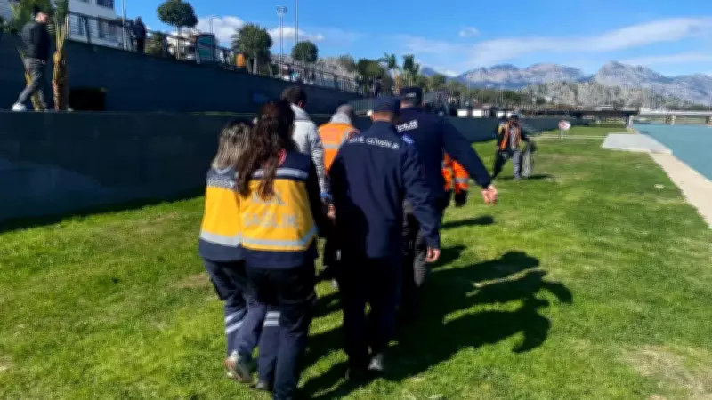 Antalya'da CHP'li Belediyede Çalışan İşçi Baskılara Dayanamayıp Boğaçayı'na Atladı