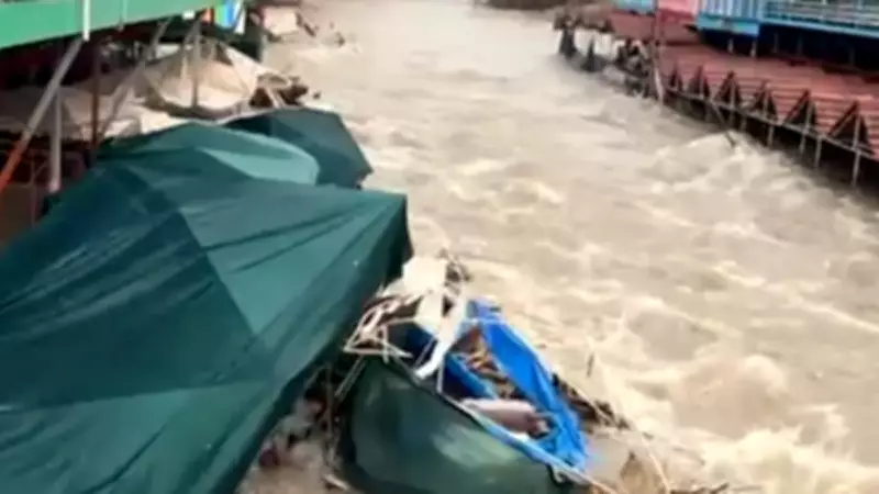 Antalya'da Sel Felaketi: 6 İlçe Sular Altında, Yüzlerce Kişi Tahliye Edildi