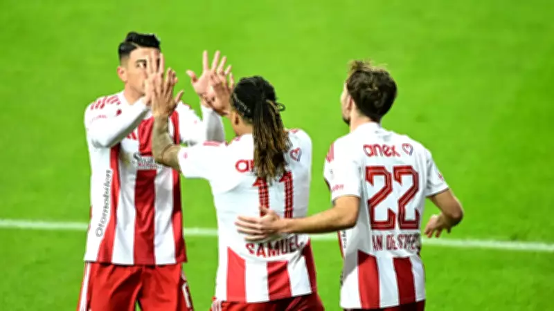Antalyaspor, Samsunspor'u 3-1 Mağlup Etti: Ballet ve Storm Golleriyle Farkı Büyüttü