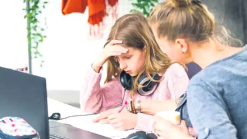 Aşırı Korumacı Ebeveynlik Çocukları Kırılgan Hale Getiriyor