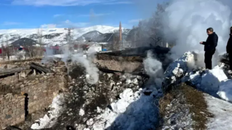 Ardahan Posof'ta Ev Yangını: İtfaiye Müdahalesiyle Kontrol Altına Alındı