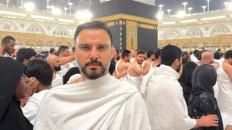 Şarkıcı Alişan Umre'den Yeni Kareler Paylaştı: 'Allah Herkese Nasip Etsin'