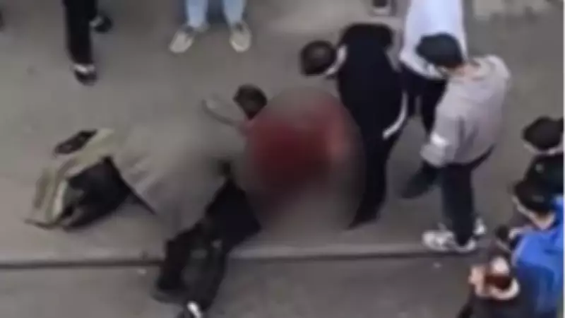 Avcılar'da Bıçaklı Kavga: Bir Kişi Ağır Yaralandı, Şüpheli Gözaltında