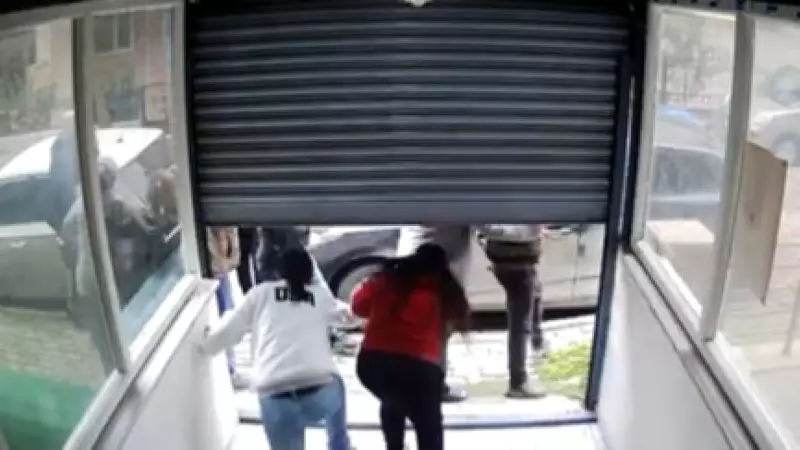 Avcılar'da İşyerinde Taciz İddiası: Esnaf Müdahale Etti, Şüpheli Gözaltında