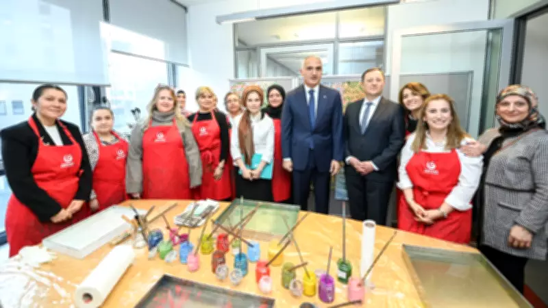 Bakan Ersoy Berlin'de Türkçe Öğrenen Gençlerle Buluştu ve Kültür Köprülerini Güçlendirdi