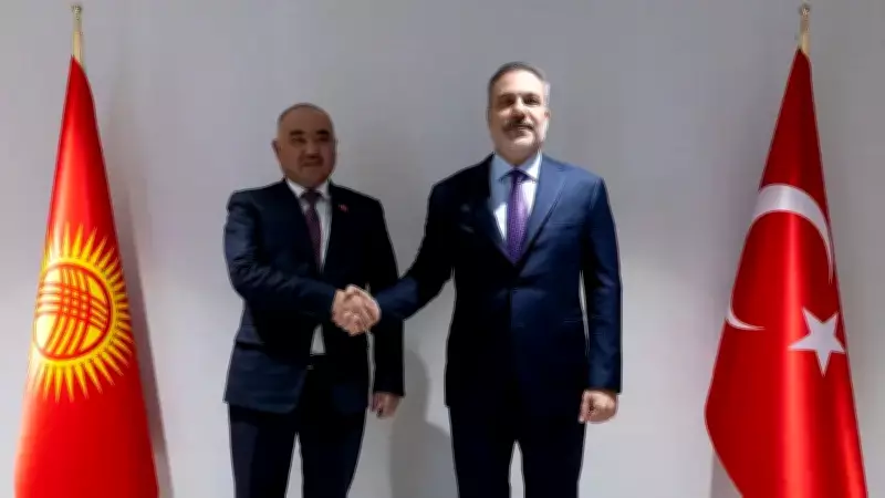 Bakan Fidan, Kırgızistan Meclis Başkanı Turgunbek Uulu ile Görüştü