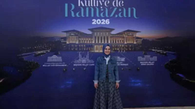 Bakan Göktaş, Külliye'deki Ramazan Etkinliklerine Katıldı ve Aile Temalı Standı Ziyaret Etti