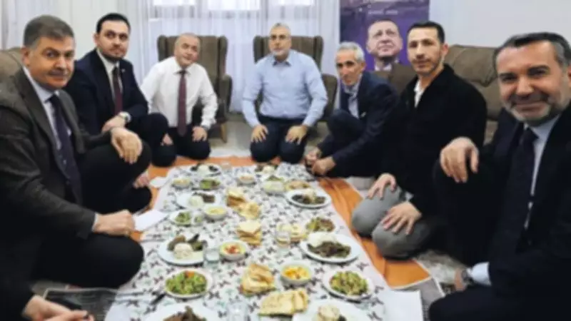 Bakanlar Depremzedelerle İftarda Buluştu: Erdoğan'ın Talimatıyla Sofralara Konuk Oldular