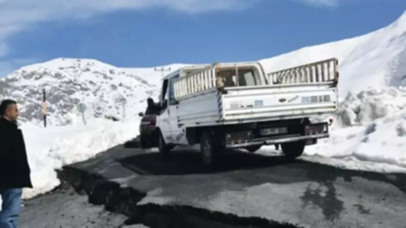 Batıda Fırtına ve Yağmur, Doğuda Kar Etkili Olacak