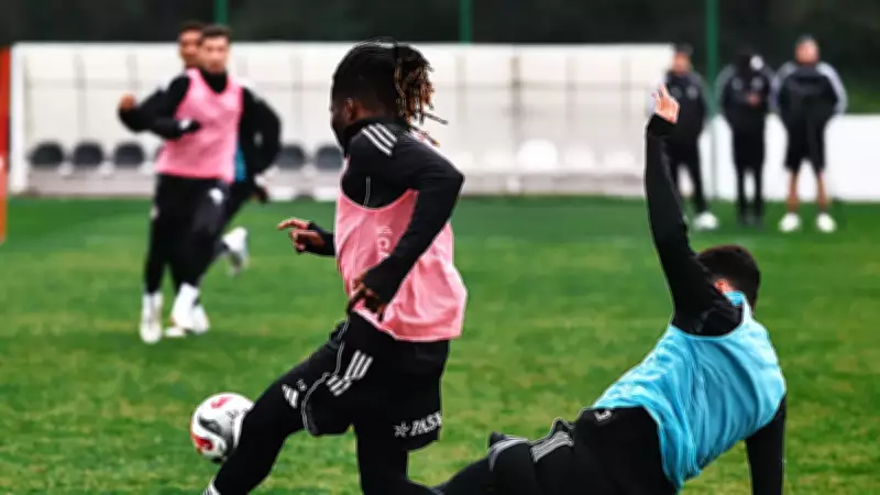 Beşiktaş, Başakşehir Maçı Hazırlıklarını Sergen Yalçın Yönetiminde Sürdürdü