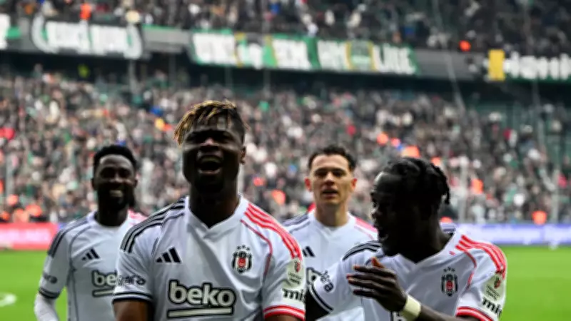 Beşiktaş, Kocaeli'de Zorlu Mücadeleyi Kazandı: Agbadou'nun Golüyle 3 Puan