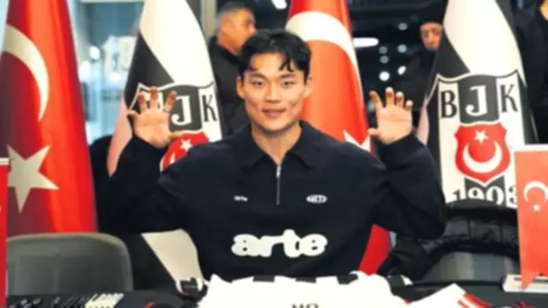 Beşiktaş Taraftarları Vodafone Park'ta İzdiham Yaşadı, Maç Bileti Kuyruğu Uzadı