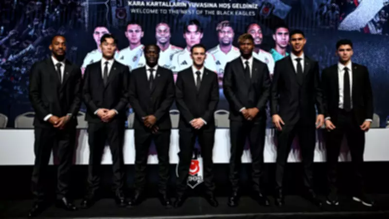 Beşiktaş'ta 7 Yeni Transfer İçin İmza Töreni Düzenlendi, Başkan Adalı'dan Açıklamalar