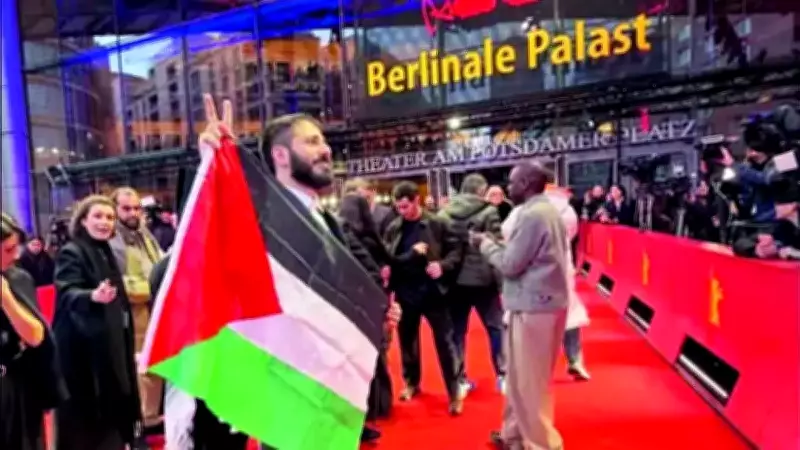 Berlin Film Festivali'nde İsrail Eleştirisi Kriz Yaratıyor: Direktörün Görevden Alınma Tehlikesi