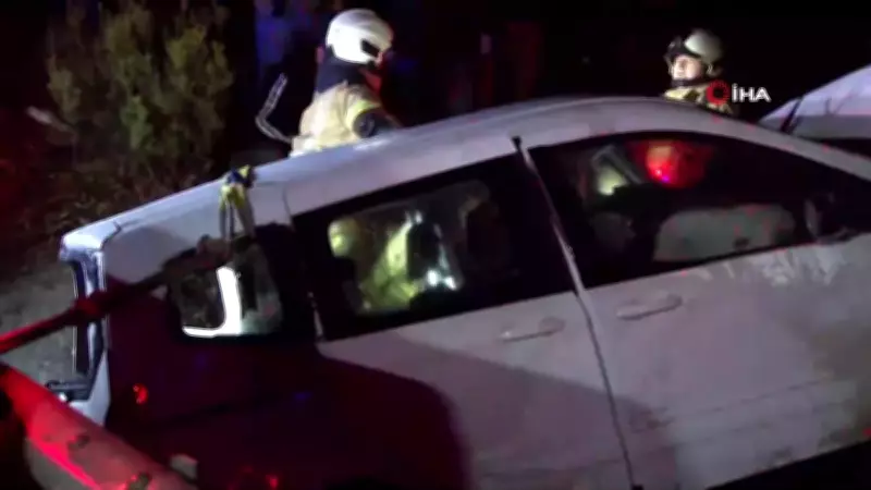 Beykoz'da Feci Kaza: Kafa Kafaya Çarpışmada 1 Kişi Hayatını Kaybetti, 5 Yaralı