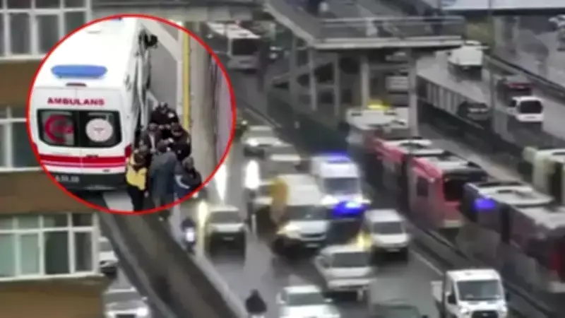 Beylikdüzü'nde Metrobüs Kazası: 5 Kişi Hafif Yaralandı, Trafik Kilitlendi