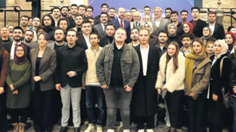 Bilal Erdoğan: Türkiye Solu Filistin'e Sahip Çıkmıyor, Evlilik Geciktirilmemeli