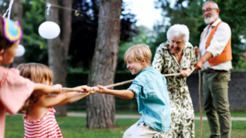 Bilimsel Araştırma Doğruladı: Büyükanne-Torun Bağı Gerçekten Eşsiz