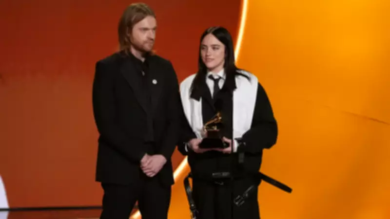 Billie Eilish Grammy'de Göçmen Politikalarını ve Filistin'i Protesto Etti