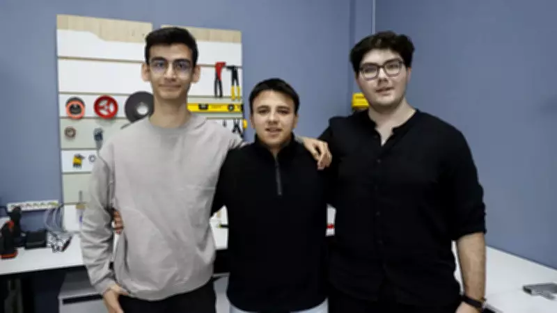 Bodrumlu Gençlerin Yapay Zekalı Drone'u IYTIMS, BAE'de Dünya Birincisi Oldu