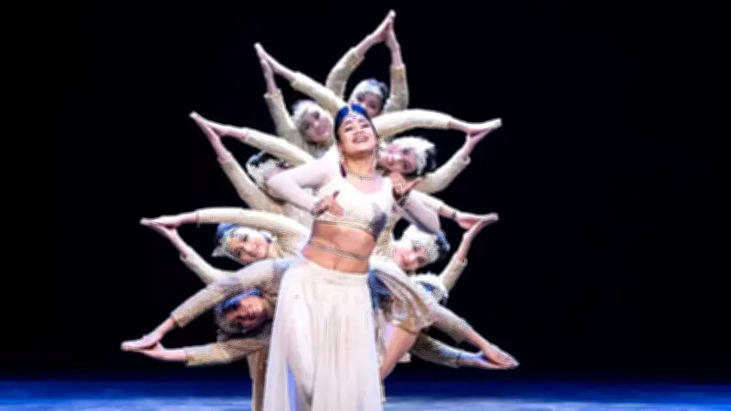 Bollywood'un Büyülü Dünyası 'Taj Express' İstanbul Sahnesinde