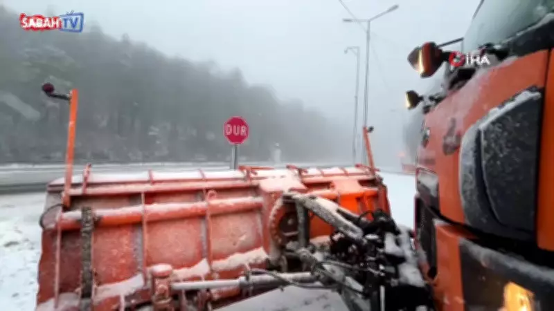 Bolu Dağı Kar Altında: D-100 Karayolunda Kar Kalınlığı 10 Santimetreye Ulaştı