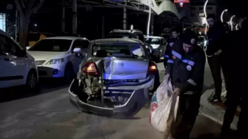 Bolu'da Şans Eseri Yaralanma Olmayan Ciddi Trafik Kazası Meydana Geldi