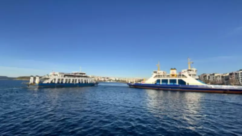 Bozcaada ve Gökçeada'da Fırtına Nedeniyle Feribot Seferleri İptal Edildi