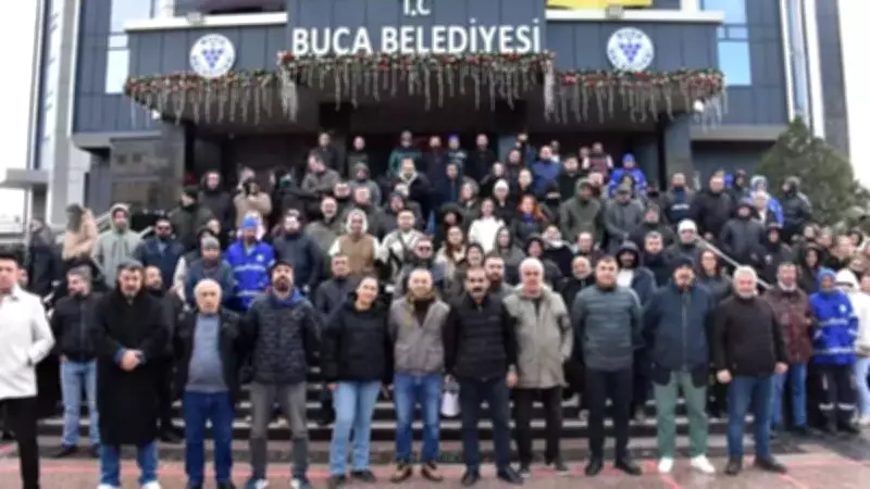 Buca'da Memurlar İsyanda: 7 Aylık Tazminat Alınamayınca Tam Gün İş Bırakma Kararı
