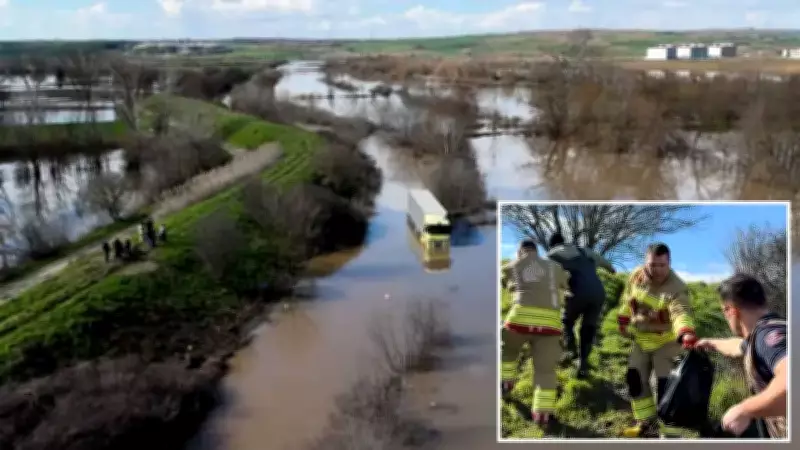 Bulgar Sürücü, Selde 3 Gün Mahsur Kaldıktan Sonra İtfaiye Ekipleri Tarafından Kurtarıldı