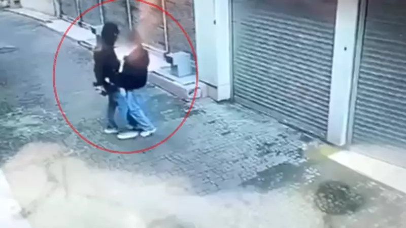 Bursa'da Sokak Ortasında Tornavidalı Gasba Tutuklama: Olay Anı Kameralara Yansıdı