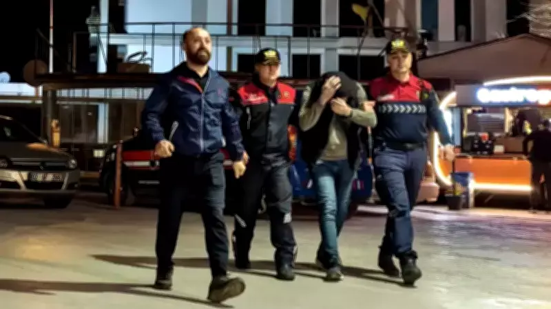 Bursa'da Uyuşturucu Üretim Düzeneği ile Birlikte 1 Kilo Esrar Ele Geçirildi