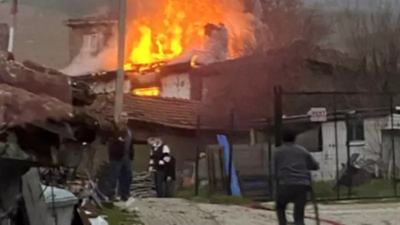 Bursa'da Yangın Faciası: Yaşlı Çift Hayatını Kaybetti