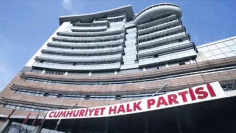 CHP'de İç Savaş: Muhalif Vekiller Hedefte, İhraçlar Kapıda
