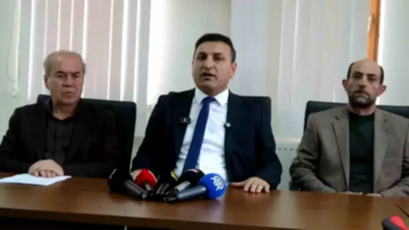 CHP'den İhraç Kararı: Yazıhan Belediye Başkanı Göçer Partiden Atıldı