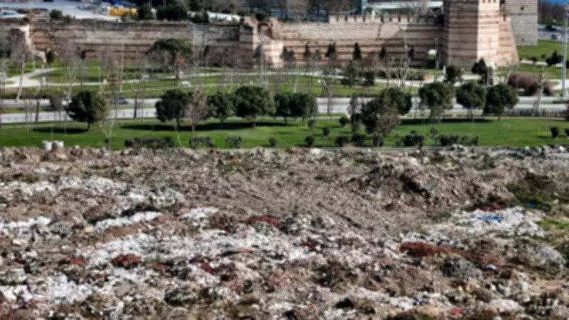CHP'li İBB'den Çevre Skandalı: Tarihi Kazlıçeşme Meydanı Moloz Döküm Alanına Döndü